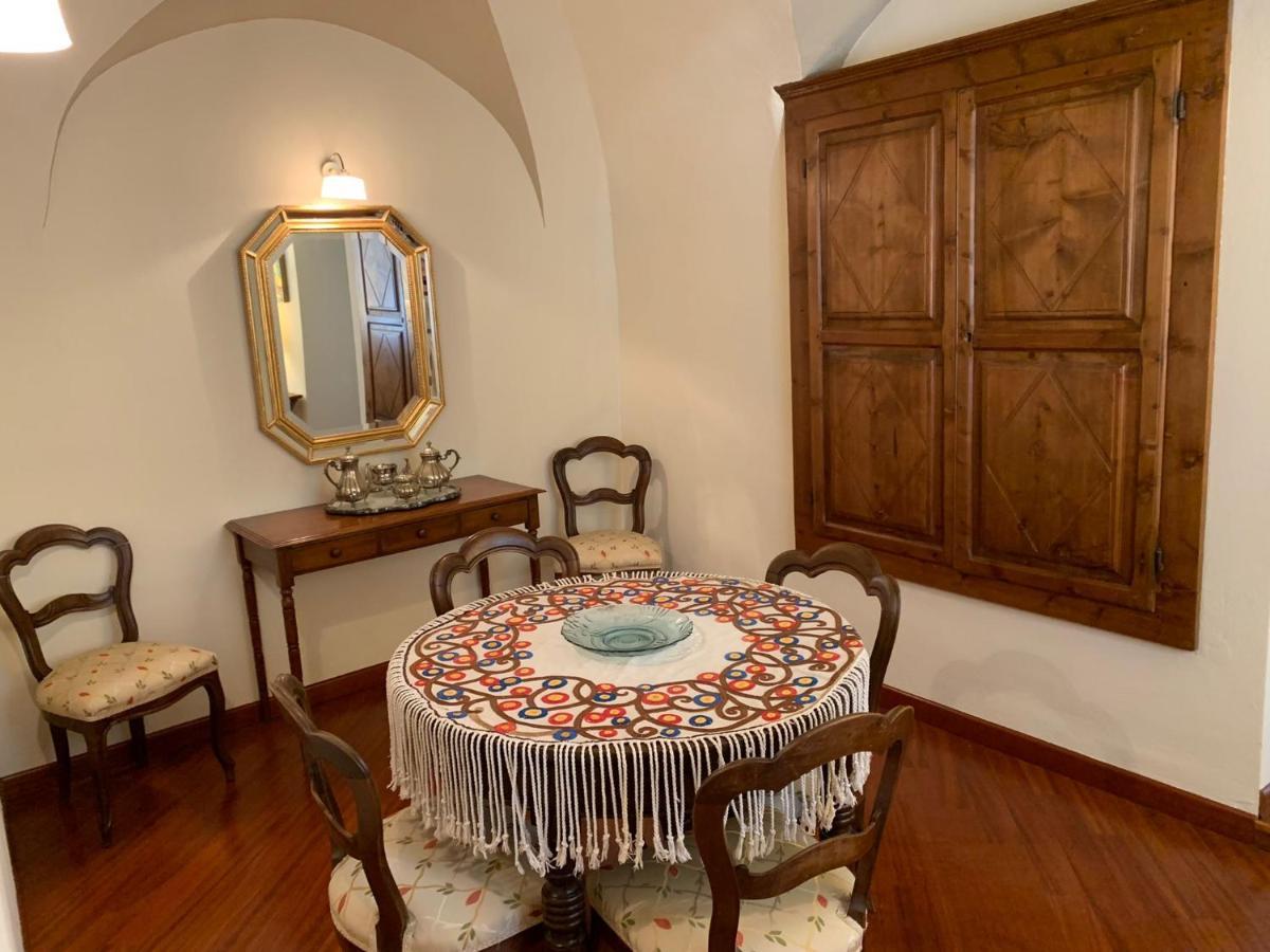 Appartement Casa Di Marzi à Aoste Extérieur photo
