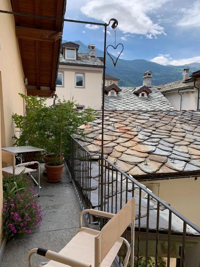 Appartement Casa Di Marzi à Aoste Extérieur photo