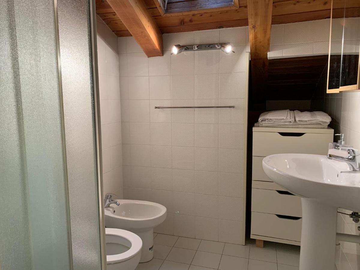 Appartement Casa Di Marzi à Aoste Extérieur photo